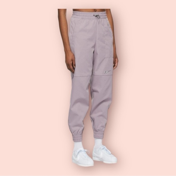 Nike Pants - Nike swoosh women’s woven‎ jogger pants size medium purple RARE